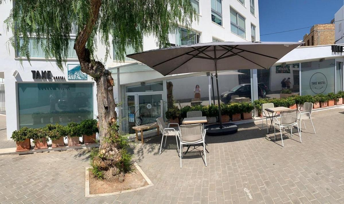 Take Surf Hostel Conil Conil De La Frontera Exterior photo