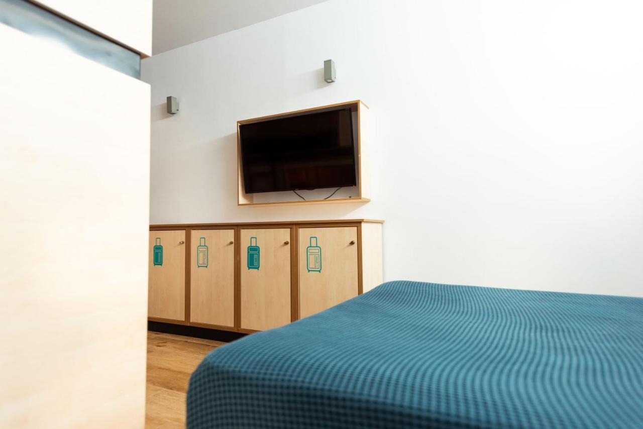Take Surf Hostel Conil Conil De La Frontera Exterior photo