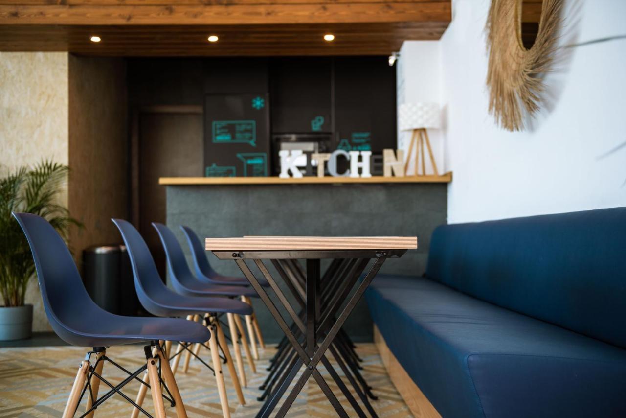 Take Surf Hostel Conil Conil De La Frontera Exterior photo